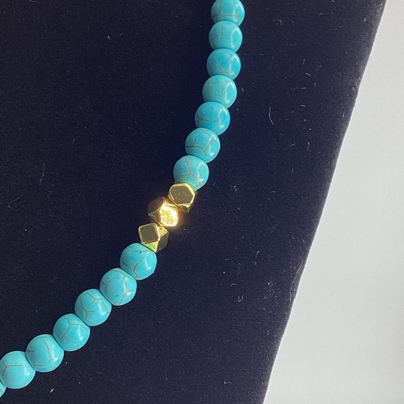 ✨ Mama Helen’s Handmade Turquoise & Gold Hematite Necklace – Versatile Layering - Picture 3 of 4